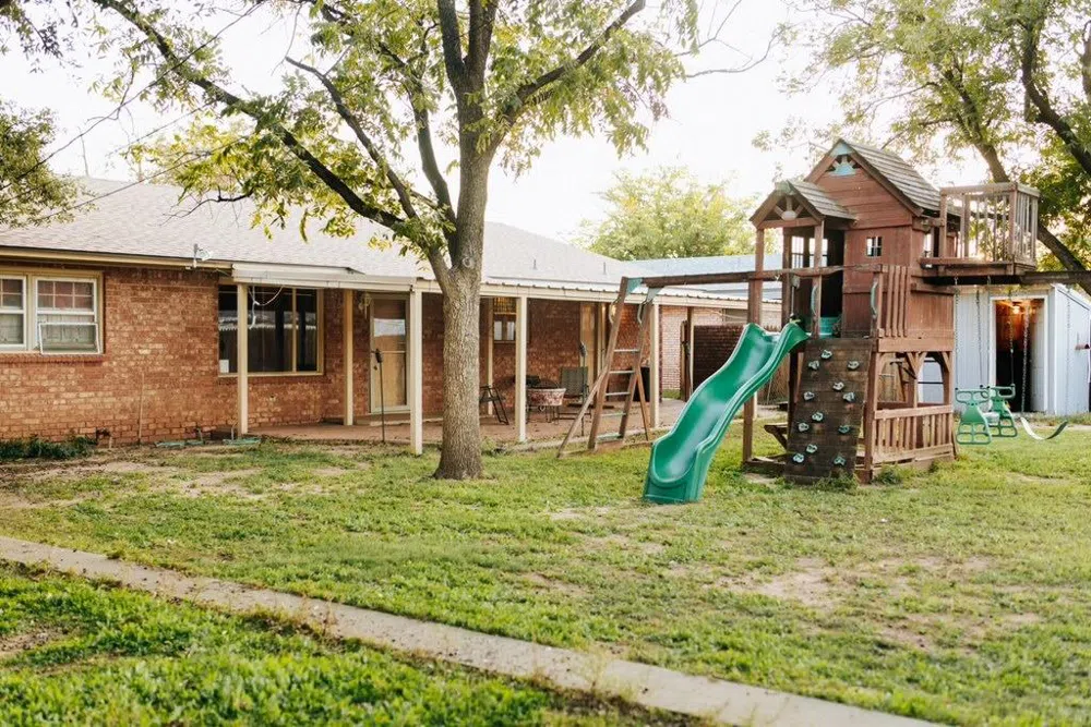 2204 S 5th Street Lamesa, TX 79331