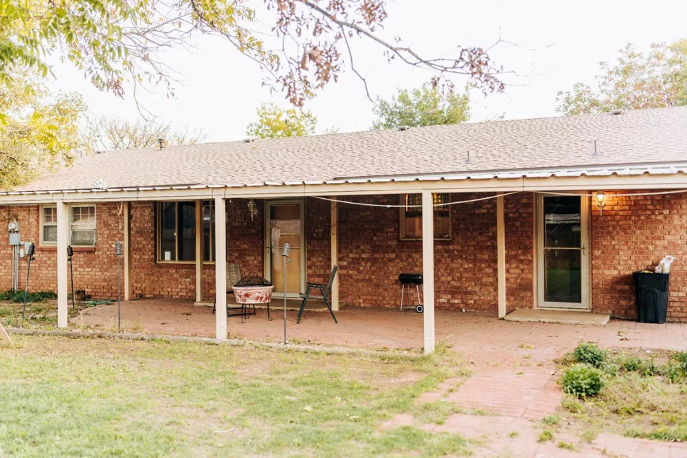 2204 S 5th Street Lamesa, TX 79331
