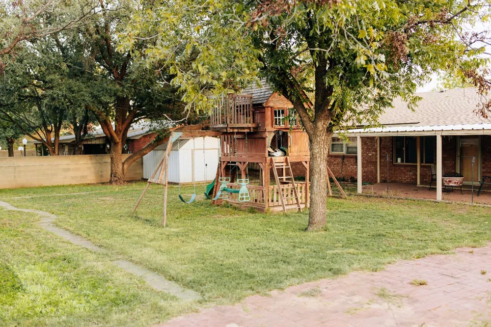 2204 S 5th Street Lamesa, TX 79331