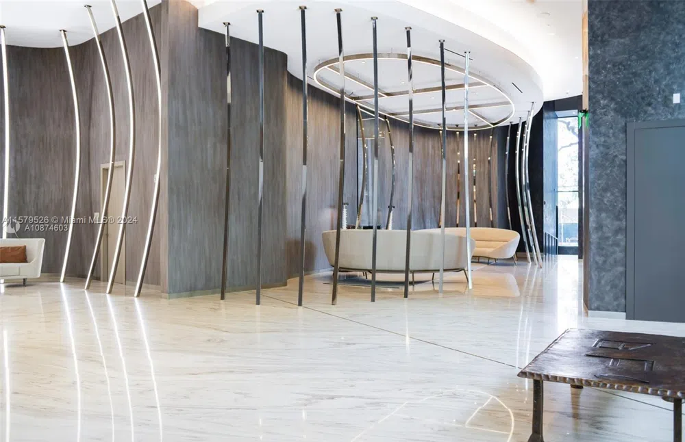 1000 Brickell Plz #1811 Miami, FL 33131