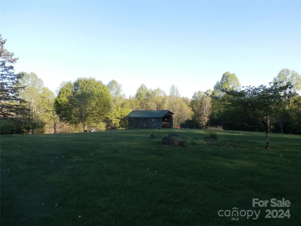 288 Firetower Road Spruce Pine, NC 28777