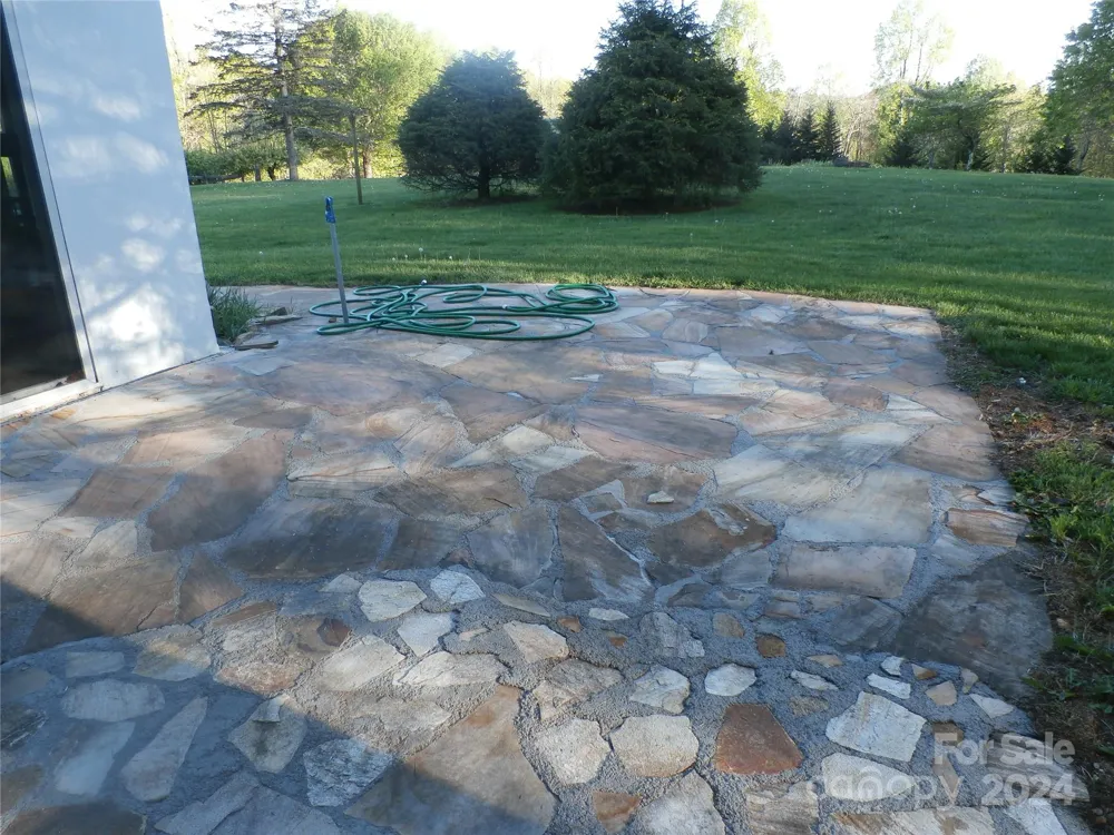 288 Firetower Road Spruce Pine, NC 28777