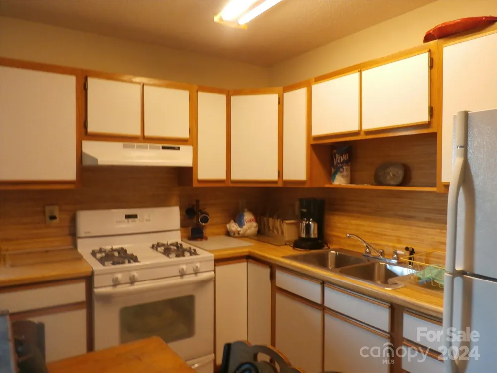 288 Firetower Road Spruce Pine, NC 28777