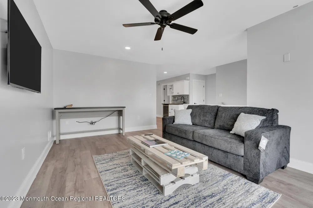 106 8th Avenue Seaside Park, NJ 08752