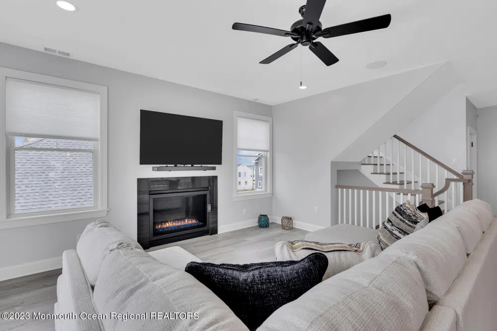 106 8th Avenue Seaside Park, NJ 08752