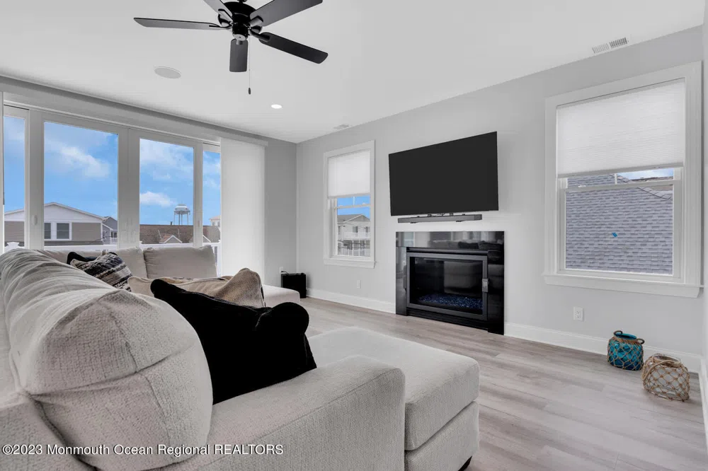 106 8th Avenue Seaside Park, NJ 08752