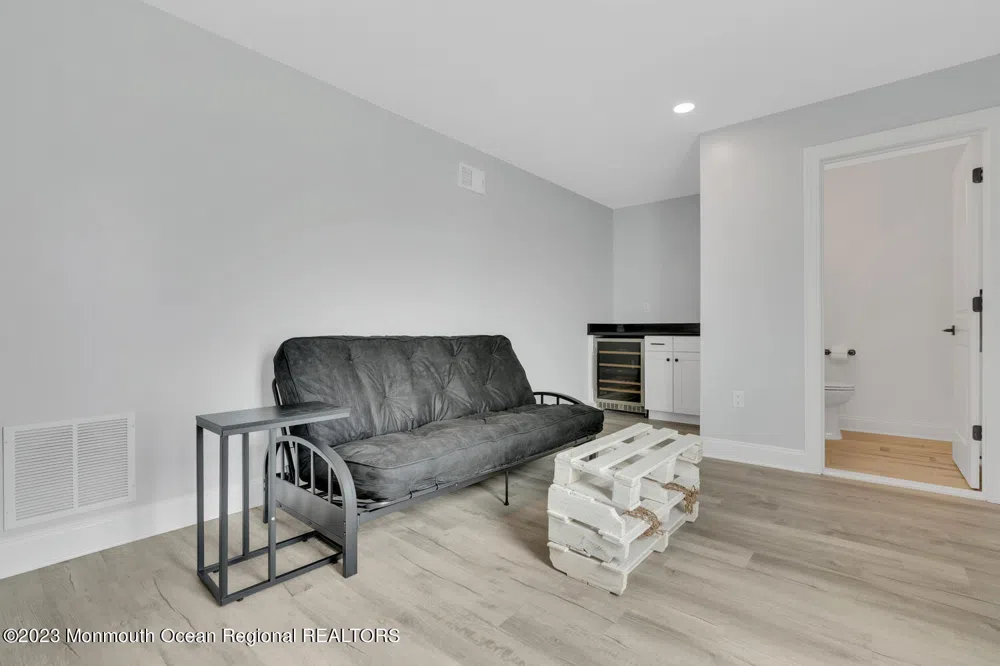 106 8th Avenue Seaside Park, NJ 08752