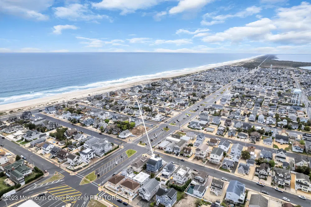 106 8th Avenue Seaside Park, NJ 08752