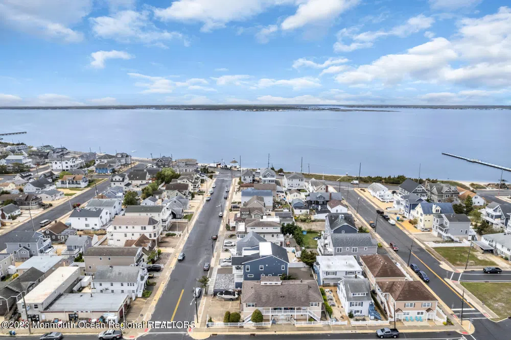 106 8th Avenue Seaside Park, NJ 08752