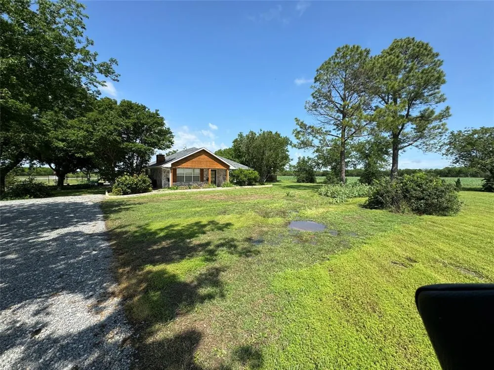 1273 Wall Street Road Gunter, TX 75058