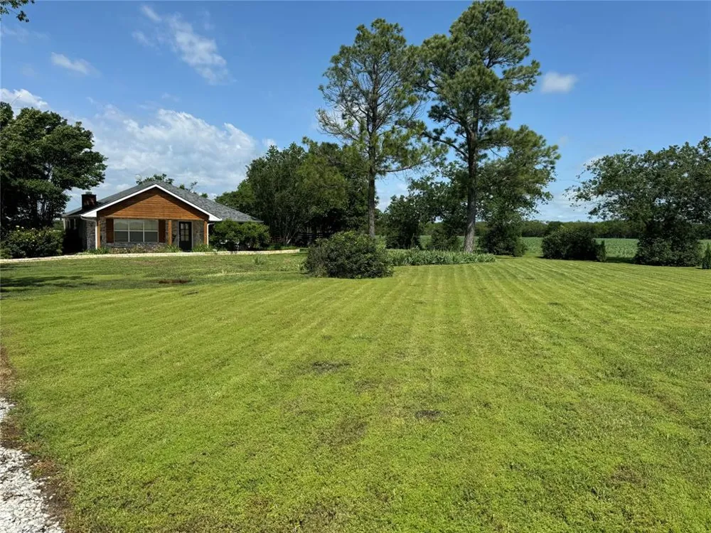 1273 Wall Street Road Gunter, TX 75058