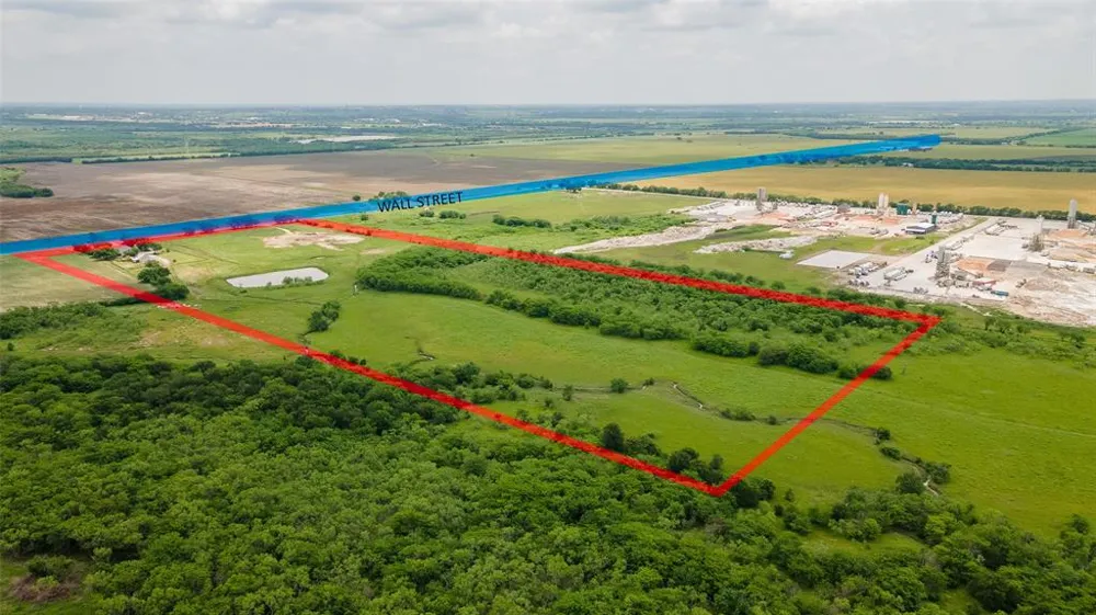 1273 Wall Street Road Gunter, TX 75058