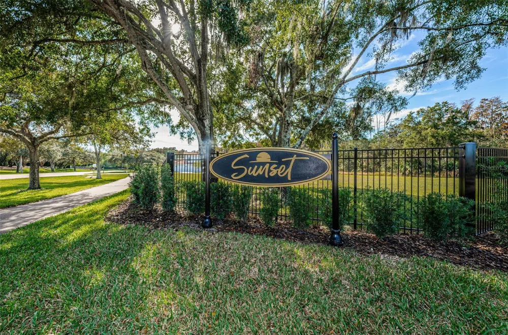 4390 TARPON LAKE BOULEVARD Palm Harbor, FL 34685
