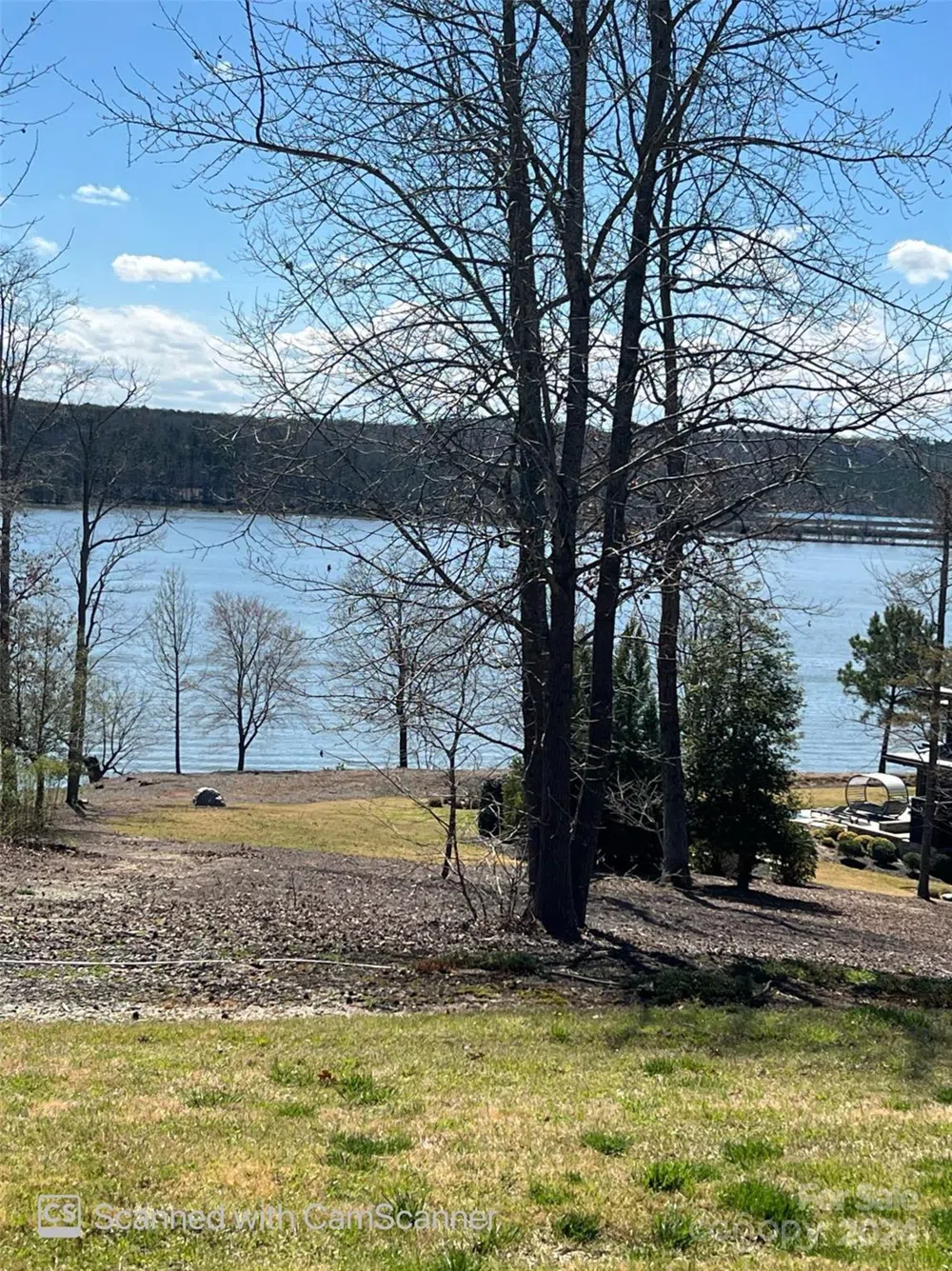 225 Kingfisher Court New London, NC 27371