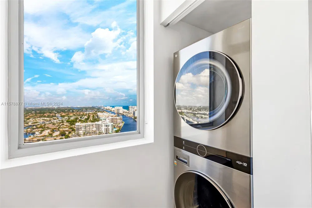 2600 E Hallandale Beach Blvd #T3302 Hallandale Beach, FL 33009