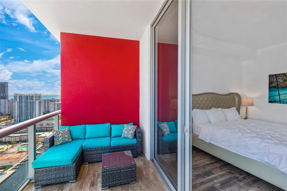 2600 E Hallandale Beach Blvd #T3302 Hallandale Beach, FL 33009
