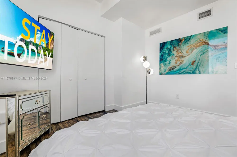 2600 E Hallandale Beach Blvd #T3302 Hallandale Beach, FL 33009