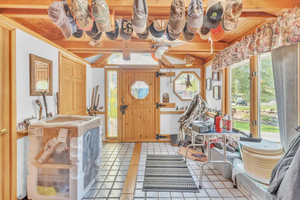 5751 Brooklyn Road Jackson, MI 49201