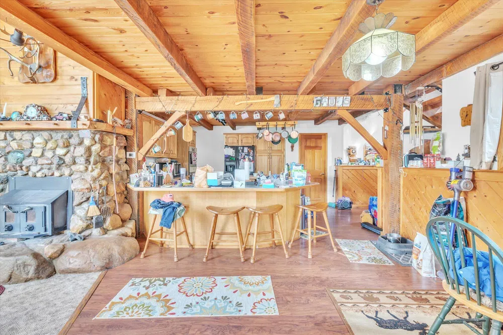 5751 Brooklyn Road Jackson, MI 49201