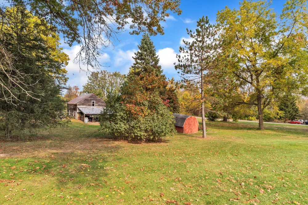 5751 Brooklyn Road Jackson, MI 49201
