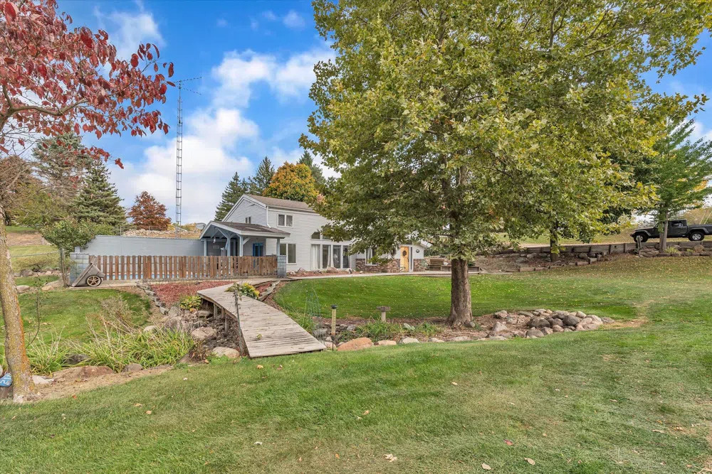 5751 Brooklyn Road Jackson, MI 49201