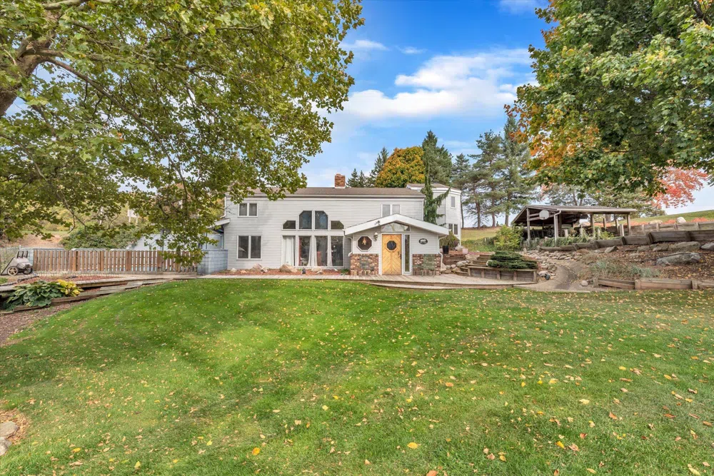 5751 Brooklyn Road Jackson, MI 49201