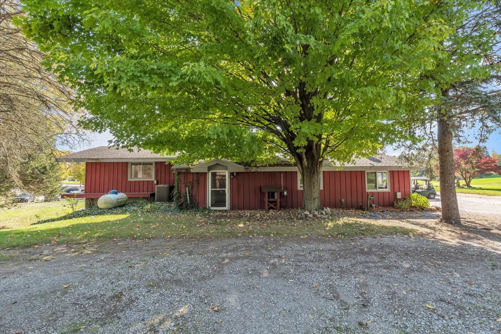 5751 Brooklyn Road Jackson, MI 49201