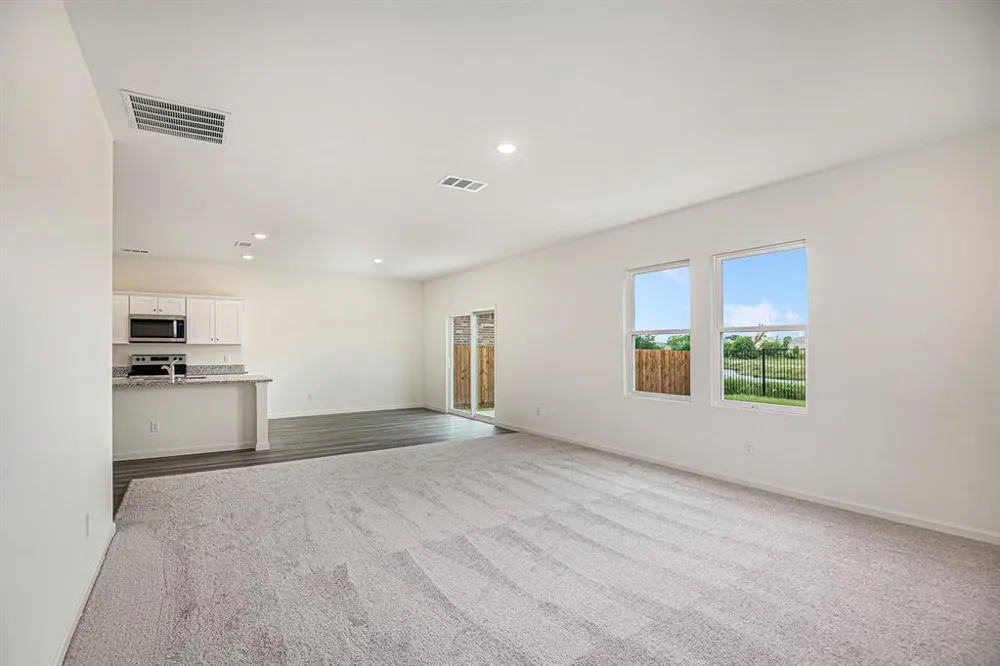 8245 Stovepipe Drive Fort Worth, TX 76179