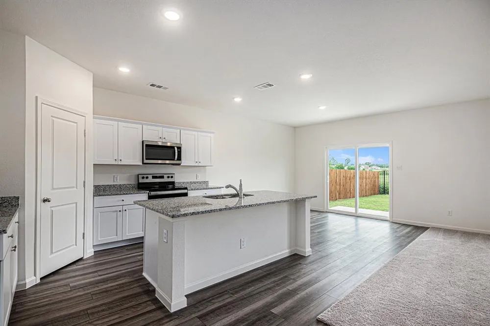 8245 Stovepipe Drive Fort Worth, TX 76179