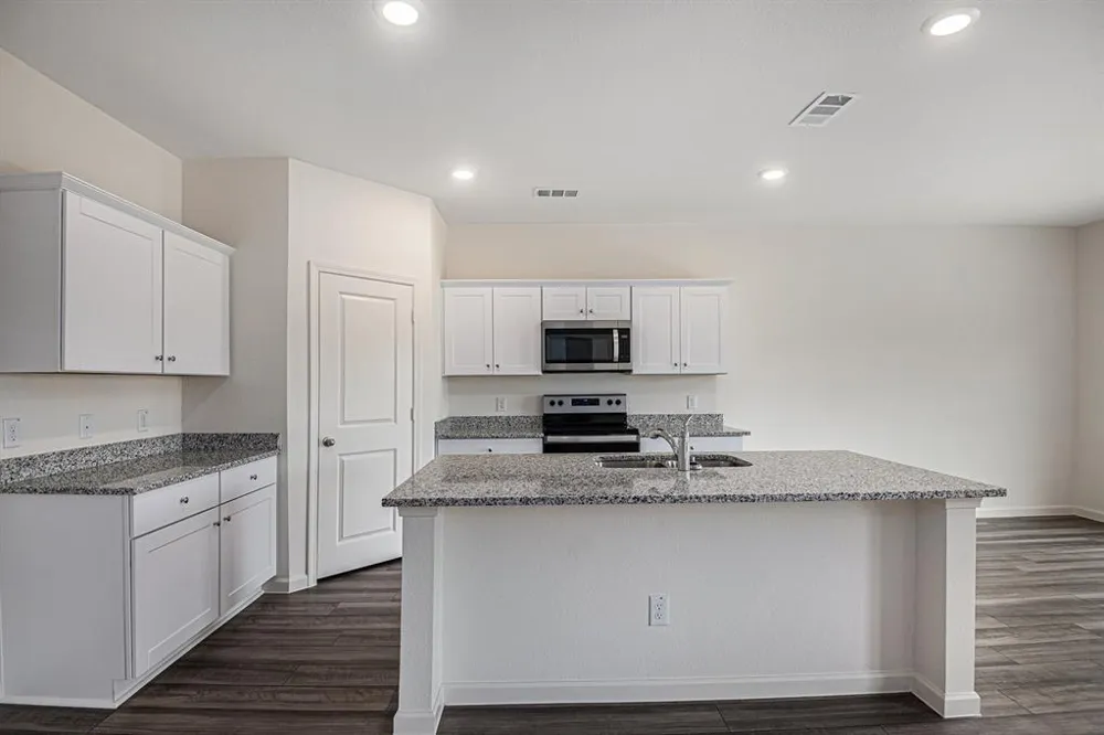 8245 Stovepipe Drive Fort Worth, TX 76179