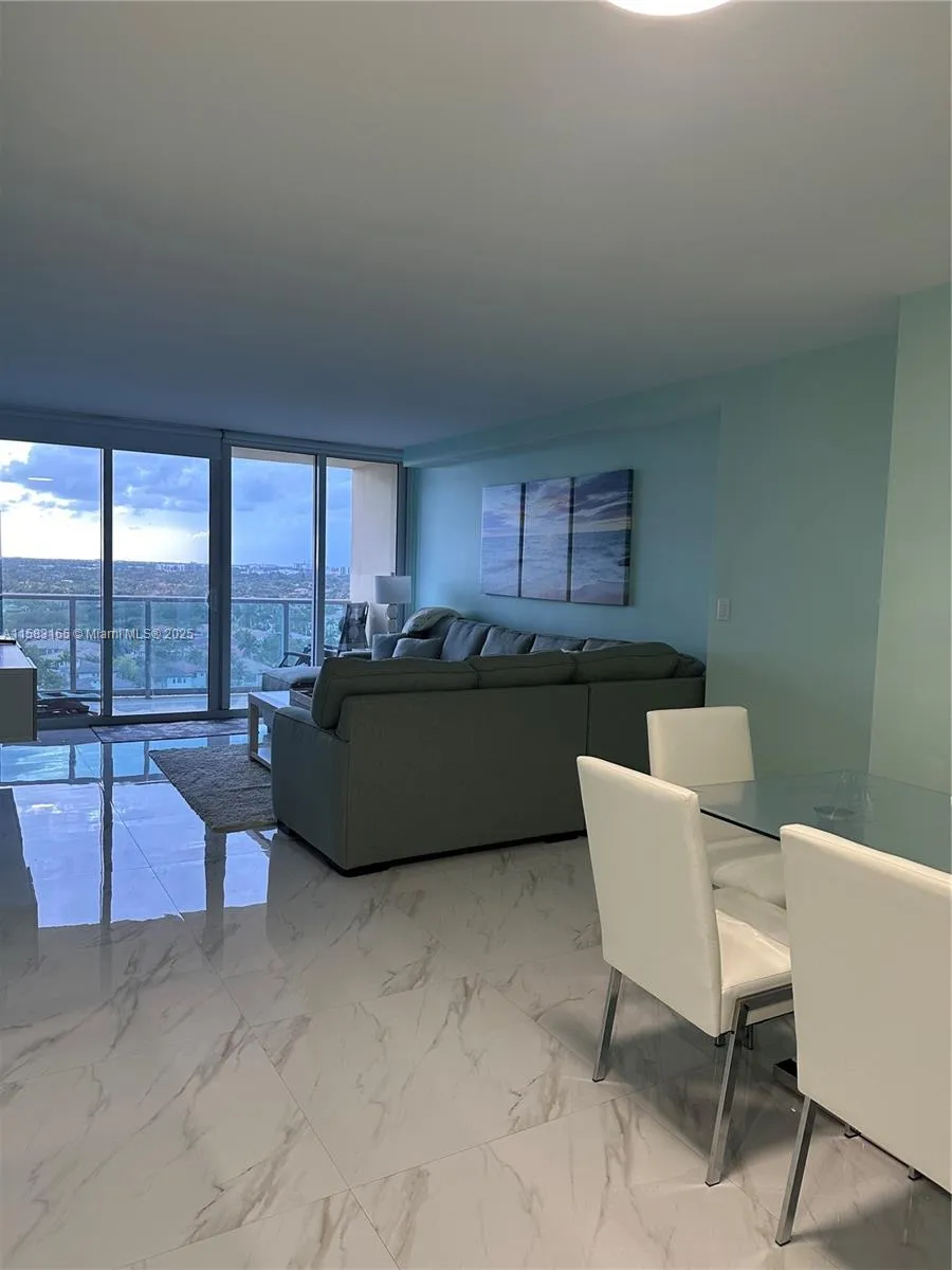 2501 S Ocean Dr #1530 Hollywood, FL 33019