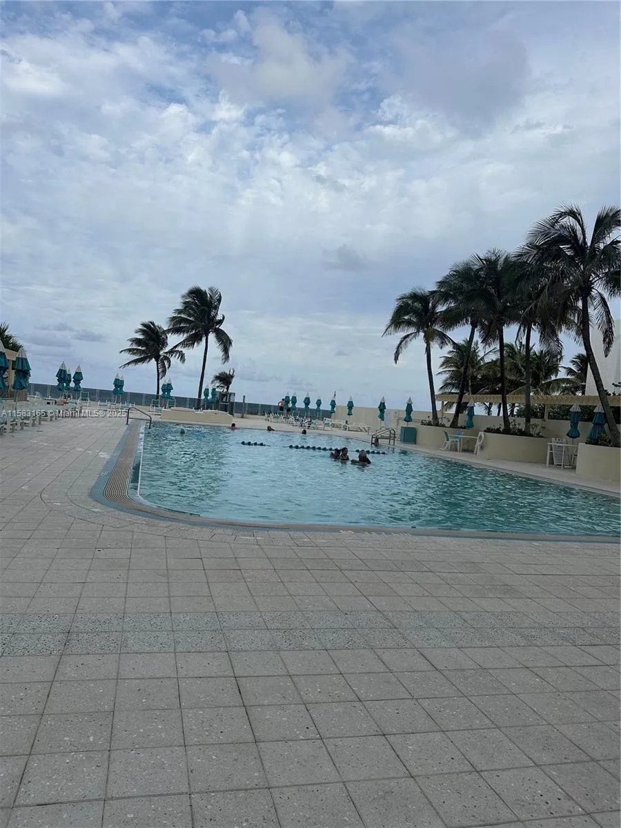 2501 S Ocean Dr #1530 Hollywood, FL 33019