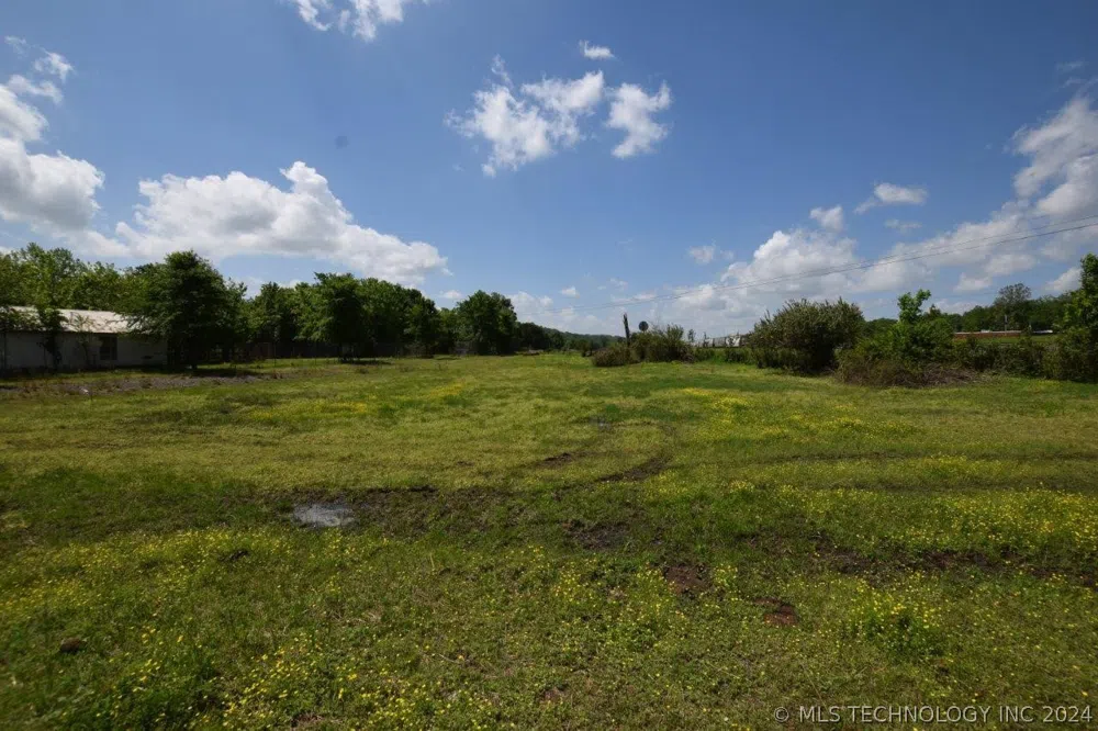 63125 S 4750 ROAD Watts, OK 74964