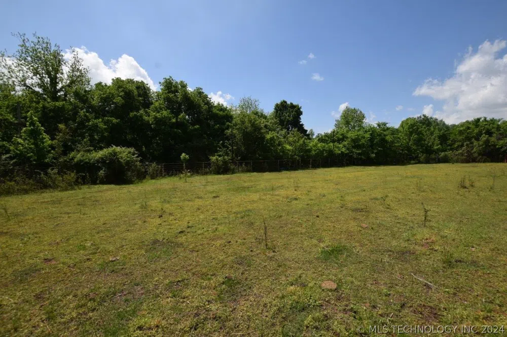 63125 S 4750 ROAD Watts, OK 74964