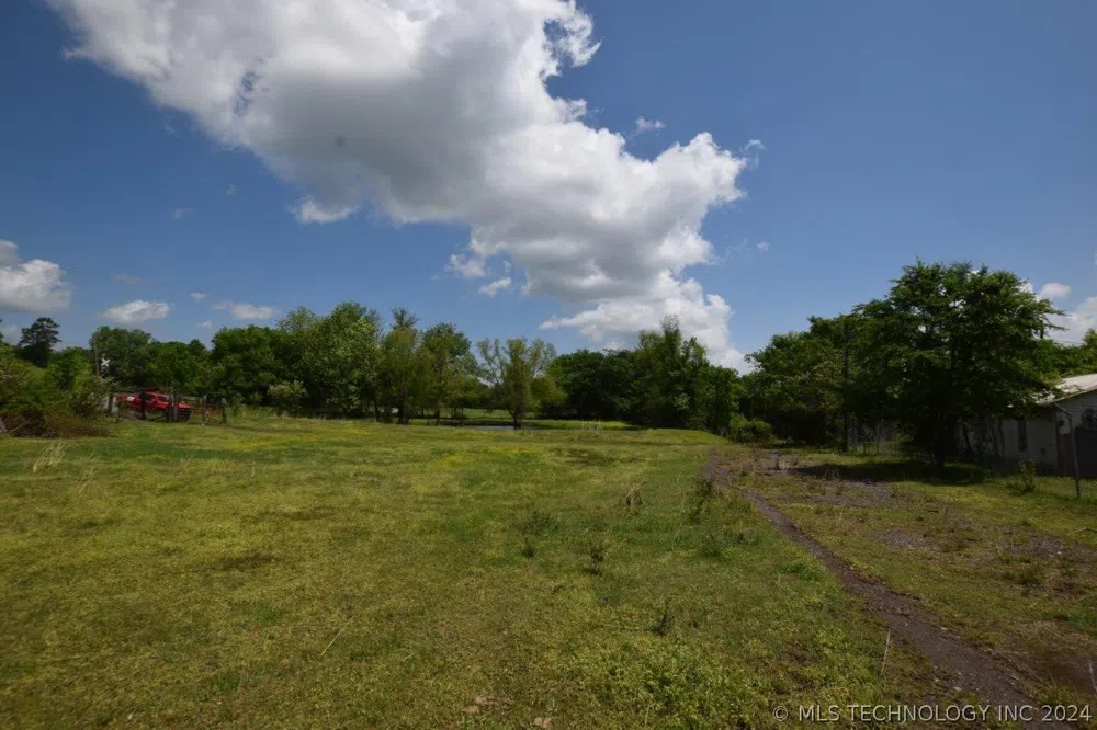 63125 S 4750 ROAD Watts, OK 74964