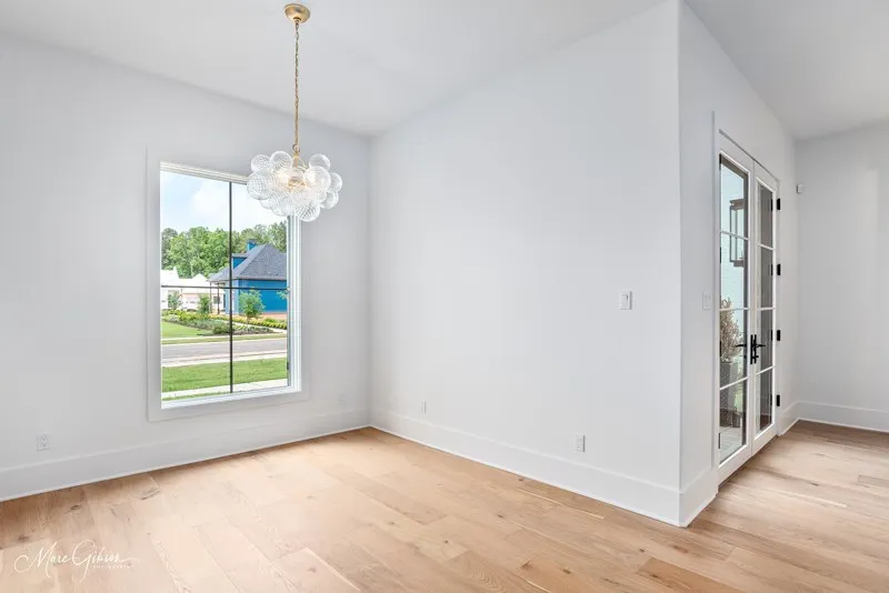 2121 Pecan Square Avenue Shreveport, LA 71106
