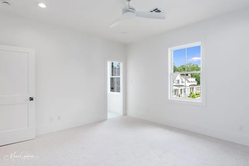 2121 Pecan Square Avenue Shreveport, LA 71106
