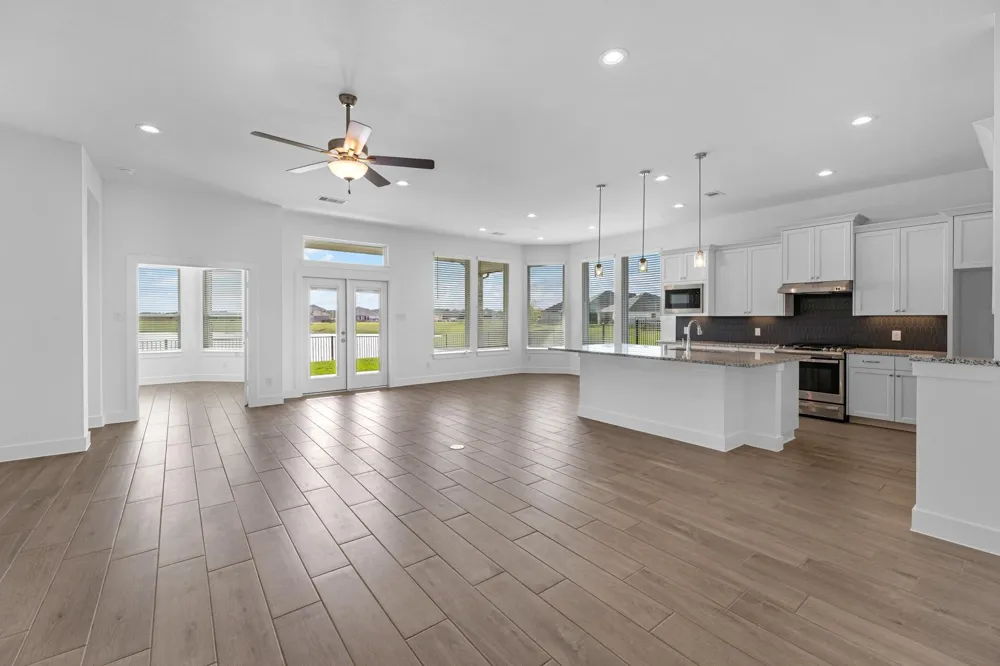 2902 Arbor Edge Xing Texas City, TX 77568