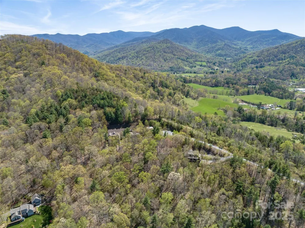 88 courseview Drive #239 Weaverville, NC 28787