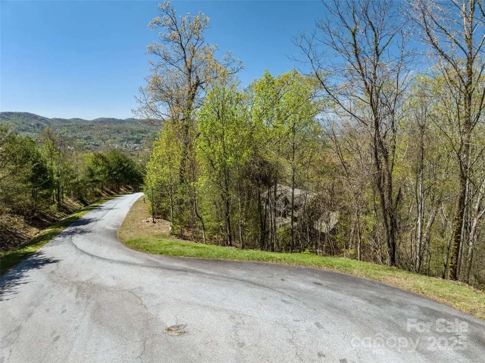 88 courseview Drive #239 Weaverville, NC 28787