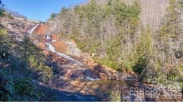 Lot #22 Toxaway Falls Drive Lake Toxaway, NC 28747