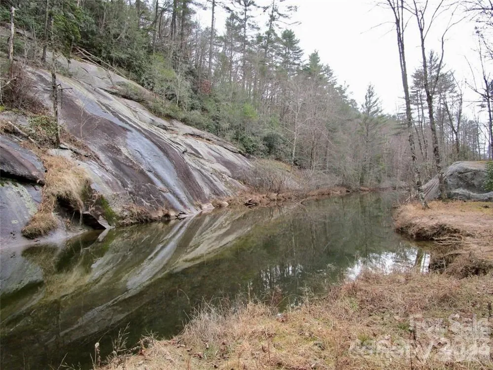 Lot #22 Toxaway Falls Drive Lake Toxaway, NC 28747