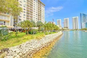 400 Kings Point Dr #1219 Sunny Isles Beach, FL 33160