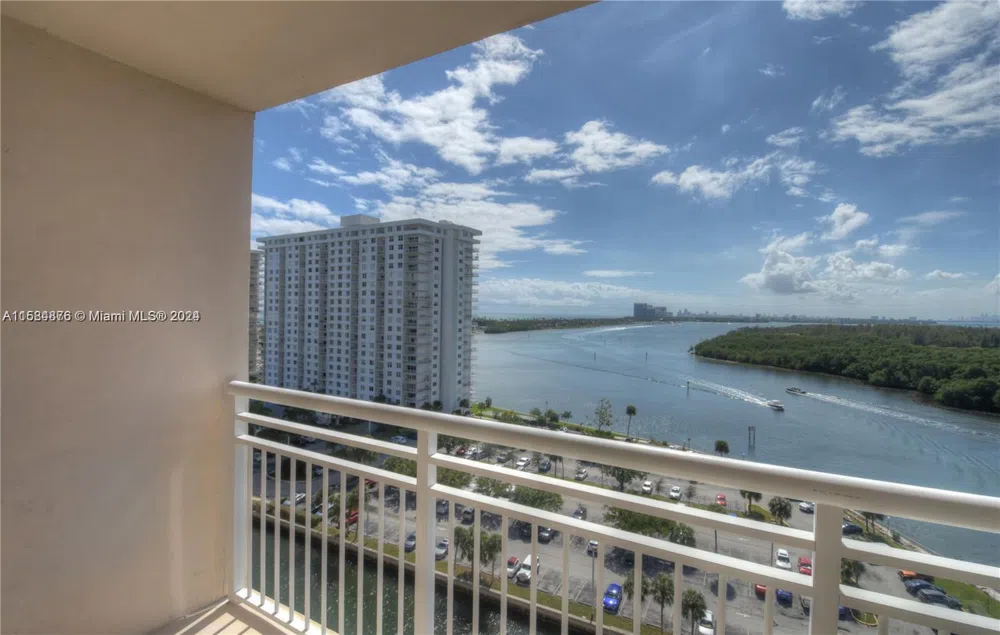 400 Kings Point Dr #1219 Sunny Isles Beach, FL 33160