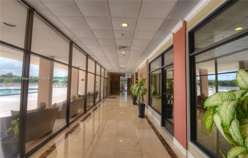 400 Kings Point Dr #1219 Sunny Isles Beach, FL 33160