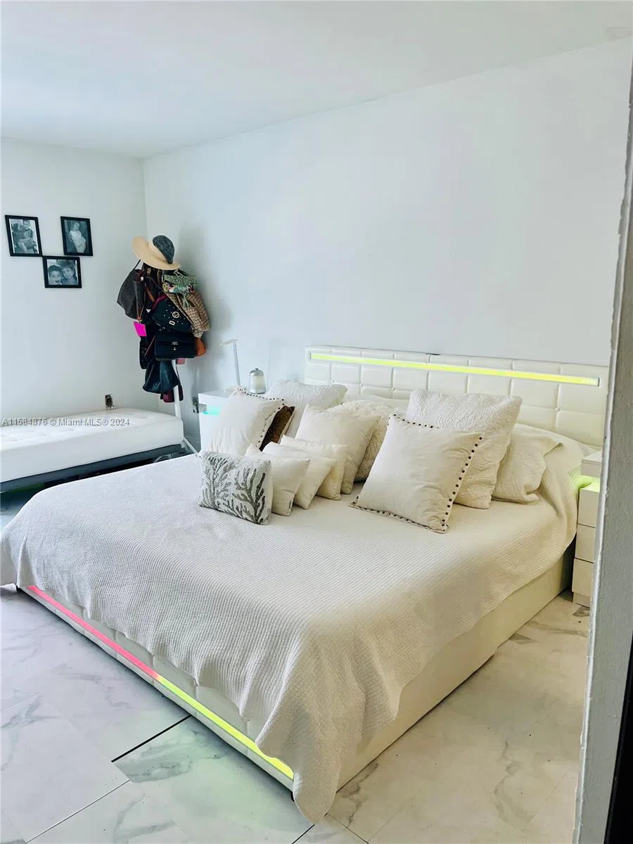 400 Kings Point Dr #1219 Sunny Isles Beach, FL 33160