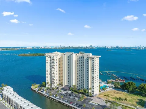 11111 Biscayne Blvd #3A