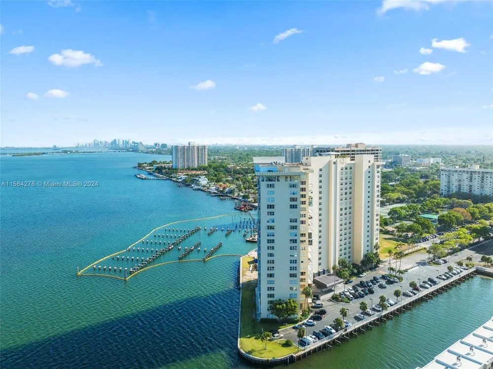 11111 Biscayne Blvd #3A Miami, FL 33181