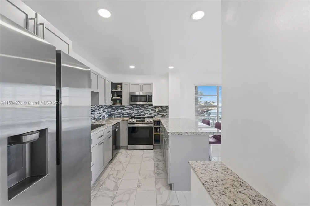 11111 Biscayne Blvd #3A Miami, FL 33181