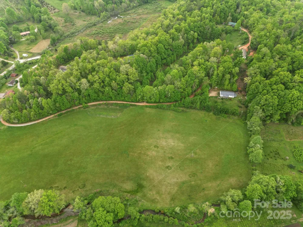 2 Harlow and Cricket Drive Balsam Grove, NC 28708